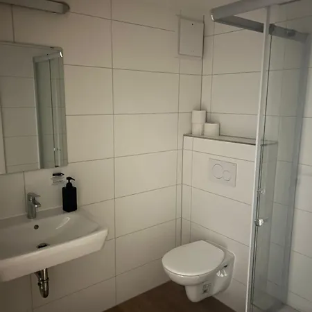 Aparthotel Monteurwohnungen In 04-07