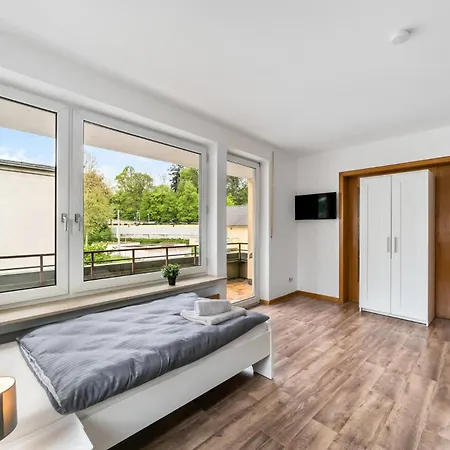 מלון דירות Raumschmide 4-7 3*